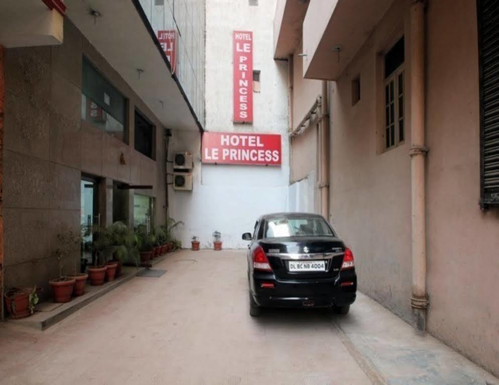 Hotel Le Princess @ Airport Yeni Delhi Dış mekan fotoğraf