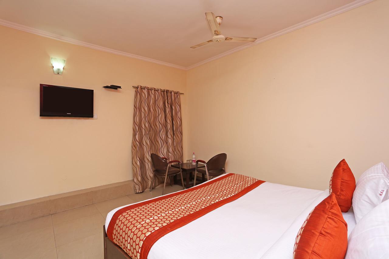 Hotel Le Princess @ Airport Yeni Delhi Dış mekan fotoğraf