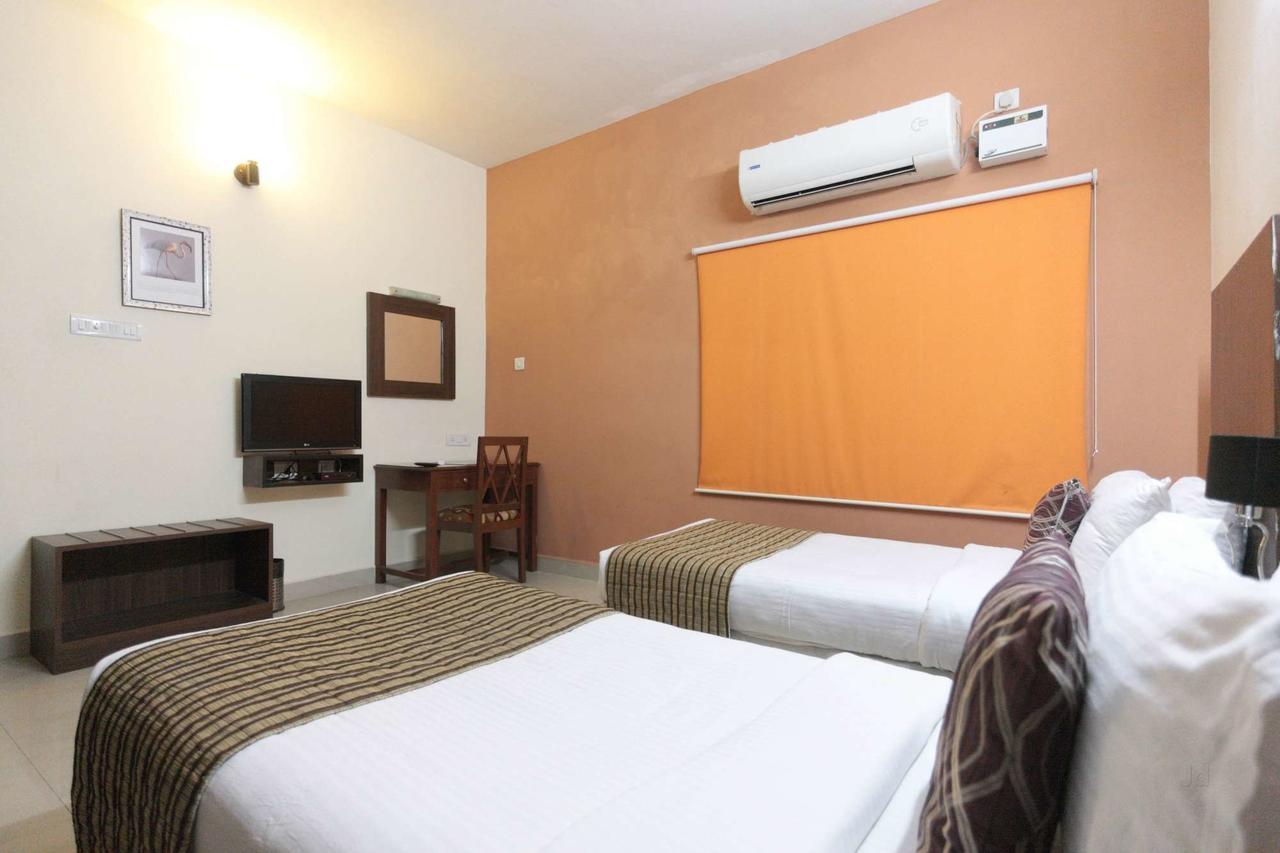 Hotel Le Princess @ Airport Yeni Delhi Dış mekan fotoğraf