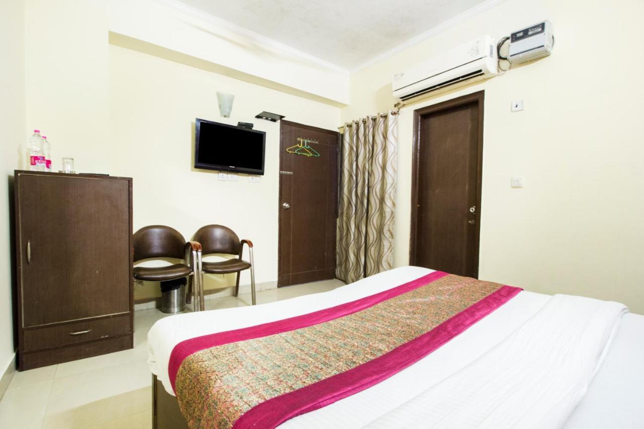 Hotel Le Princess @ Airport Yeni Delhi Dış mekan fotoğraf