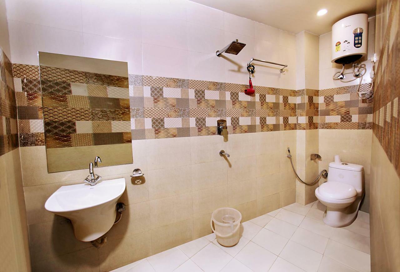 Hotel Le Princess @ Airport Yeni Delhi Dış mekan fotoğraf